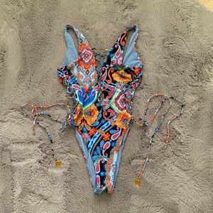 Luli Fama💕stunning one piece!! NWOT